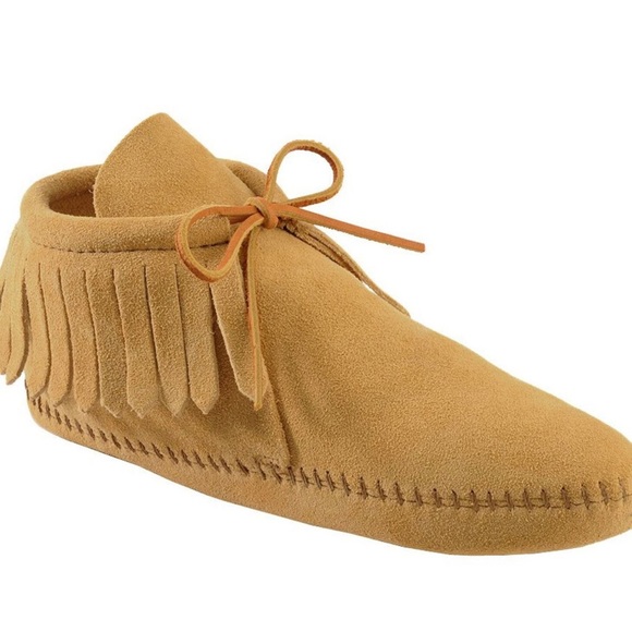 COPY - MINNETONKA FRINGED SOFT-SOLE MOCCASINS 7.5 - Picture 4 of 4